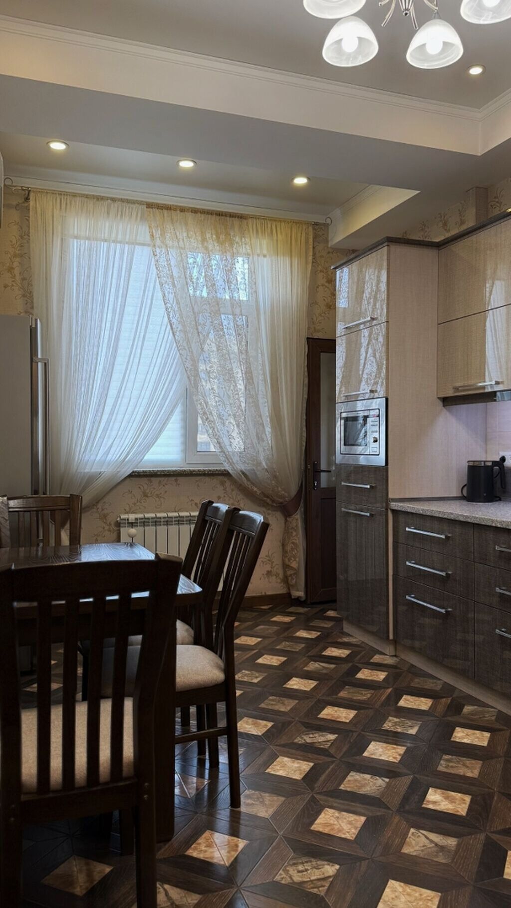 3 комнаты, 101 м², 3 мкр Элитка, 6 этаж, Евроремонт: фото 8
