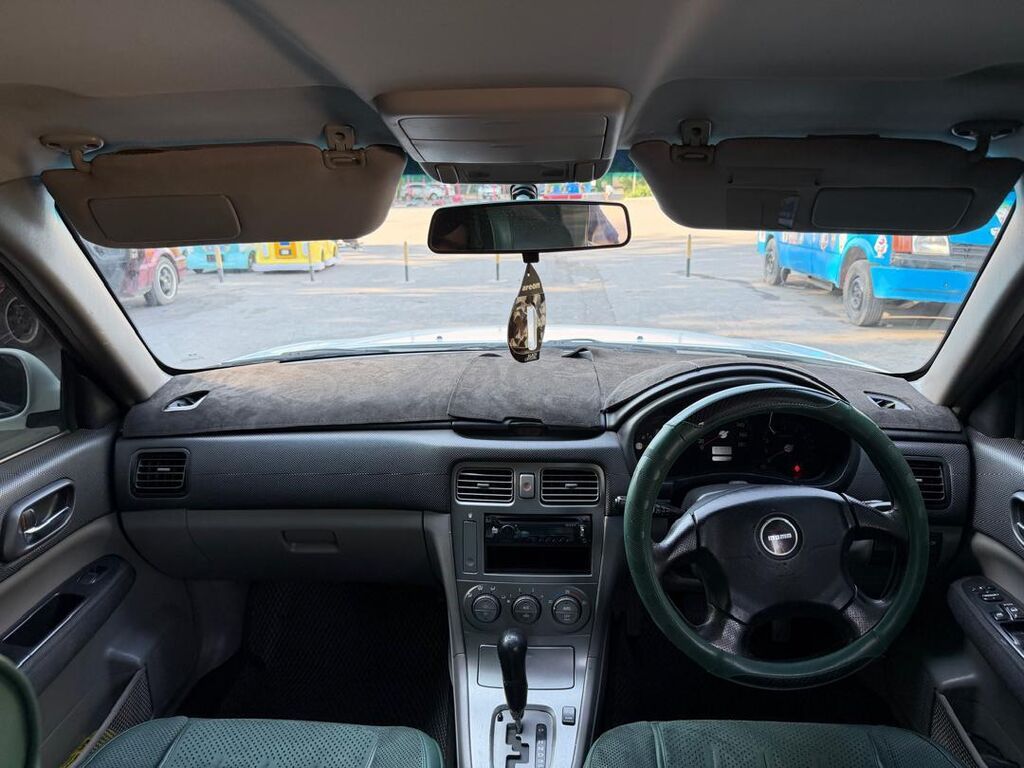 Subaru Forester: 2003 г., 2 л, Автомат, Бензин, Кроссовер: фото 6