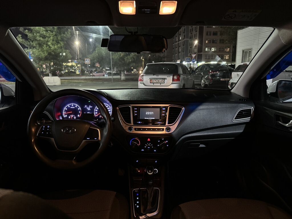 Hyundai Solaris: 2019 г., 1.4 л, Автомат, Бензин, Седан: фото 7