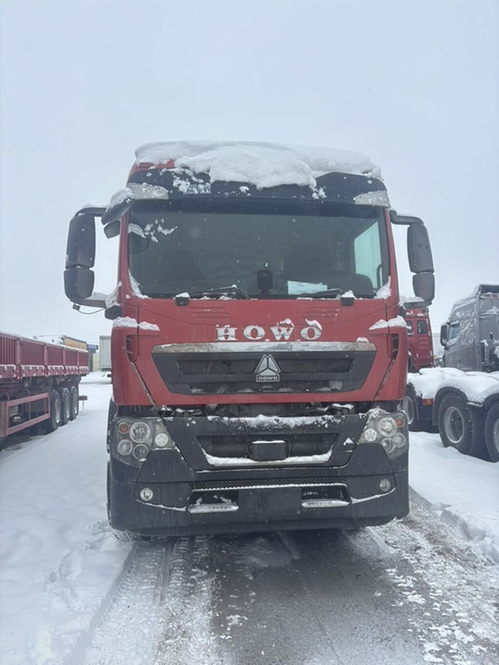 Самосвал HOWO (Sinotruk) 6x4 Основные характеристики: - Колесная: фото 3