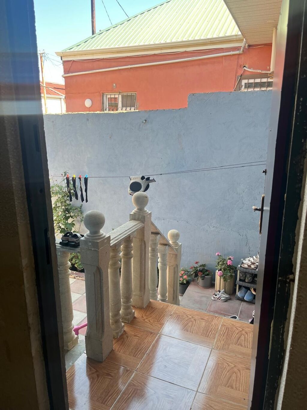 2 otaqlı, 70 kv. m, Yeni təmirli