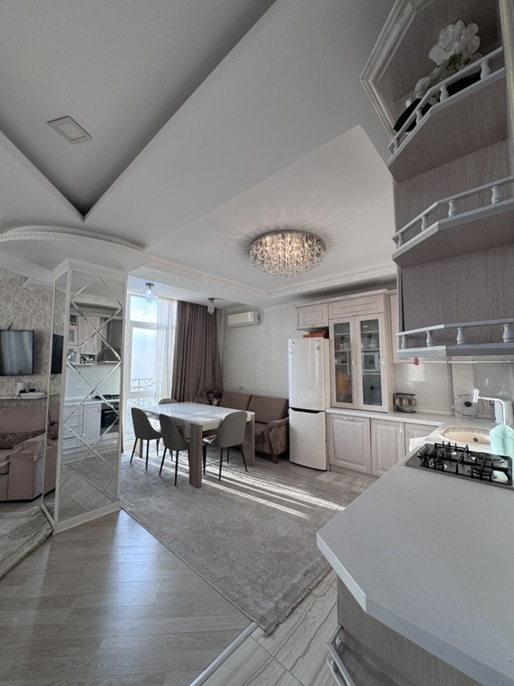 3 комнаты, 90 м², 7 мкр Элитка, 8 этаж, Евроремонт: фото 3
