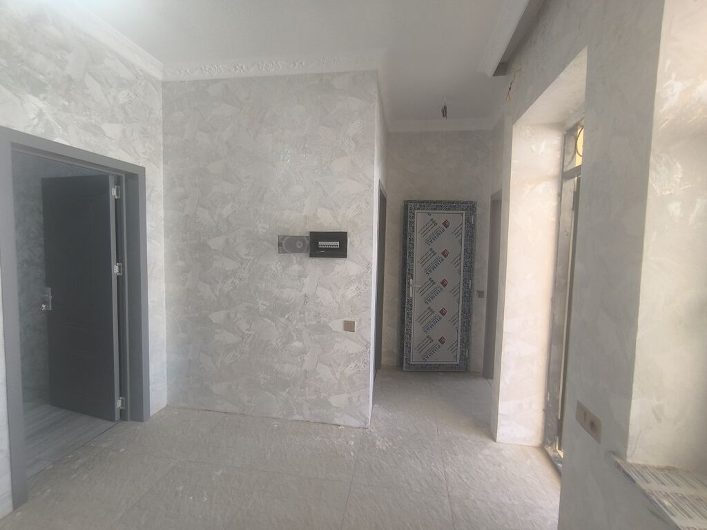 3 otaqlı, 70 kv. m, Yeni təmirli