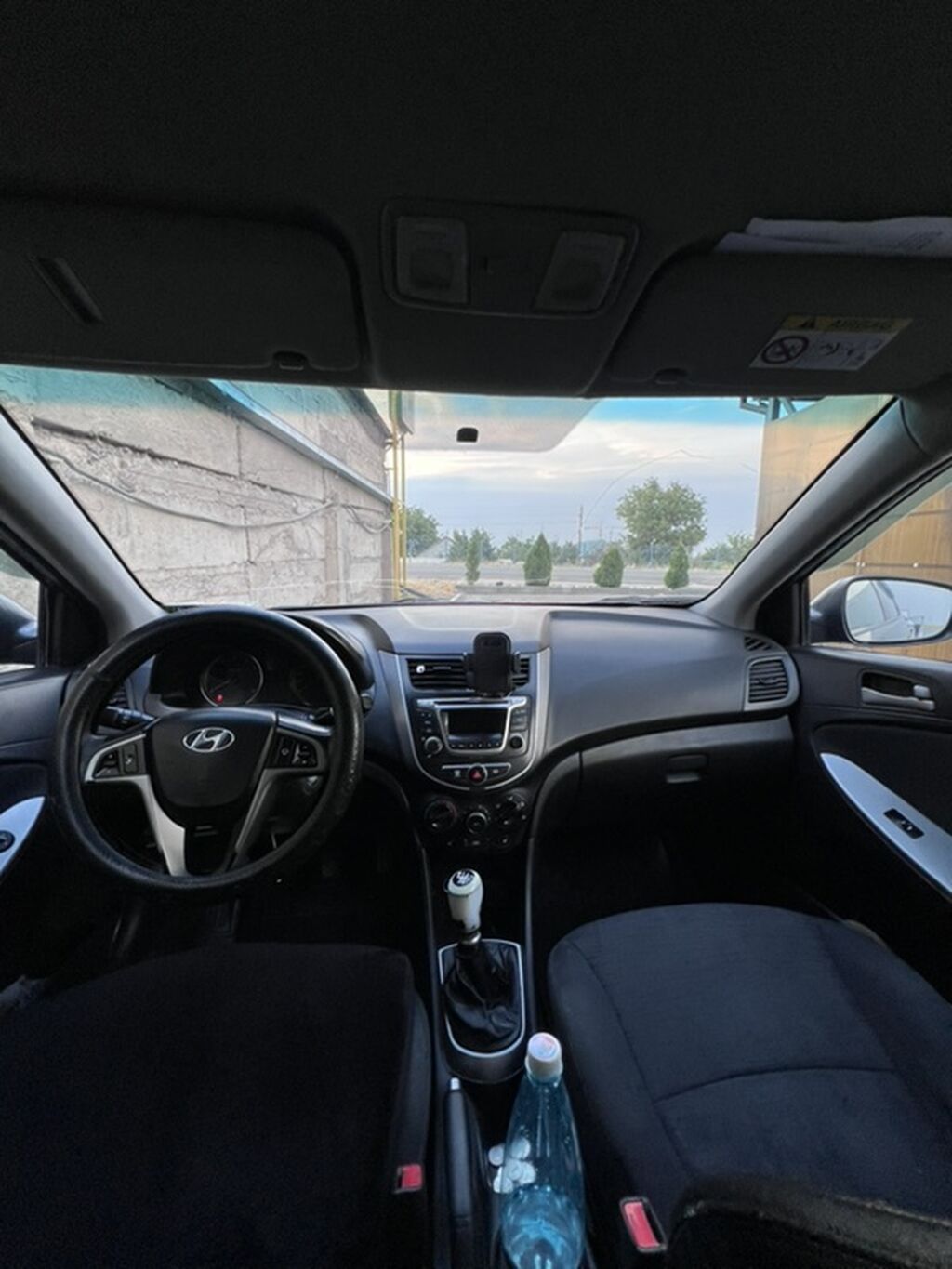 Hyundai Solaris: 2014 г., 1.6 л, Механика, Бензин, Седан: фото 5