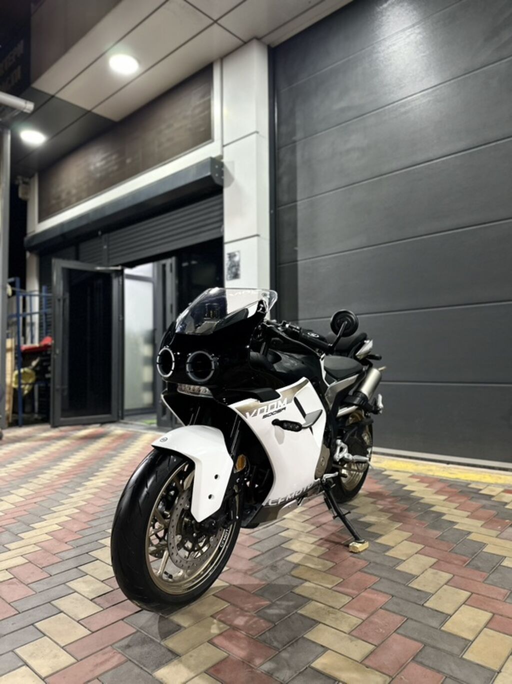 CFMOTO 500SR VOOM — ЧЕТЫРЁХЦИЛИНДРОВЫЙ ЗВЕРЬ! Один из самых: фото 2