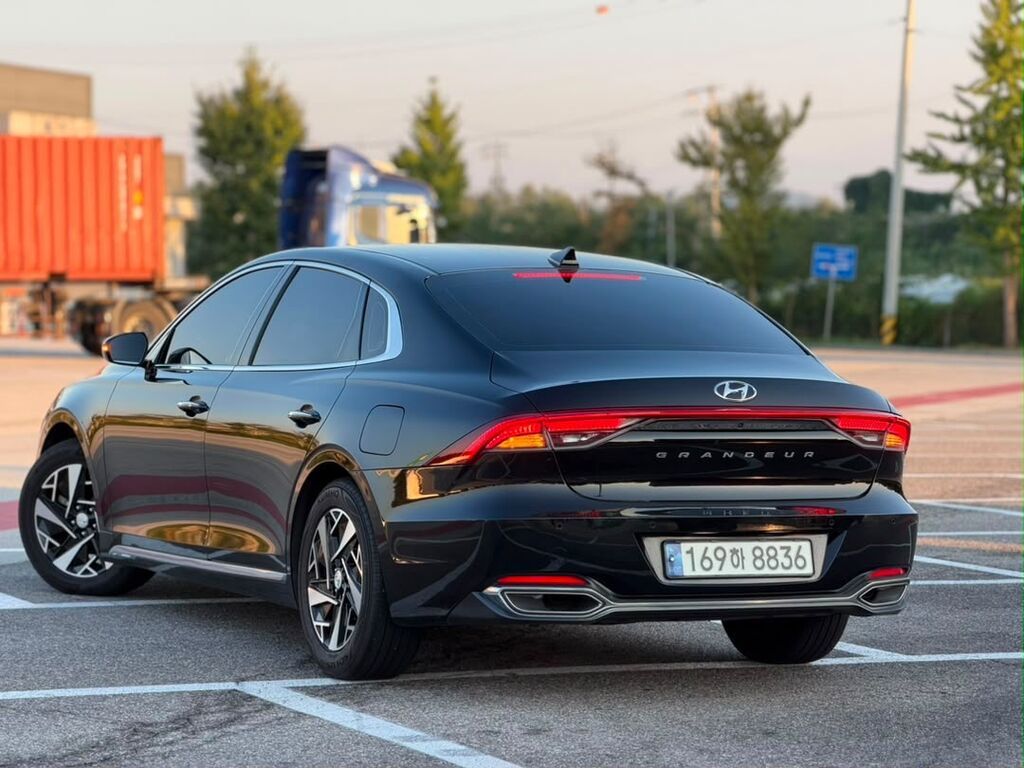 Hyundai Grandeur: 2022 г., 2.4 л, Гибрид, Седан: фото 4