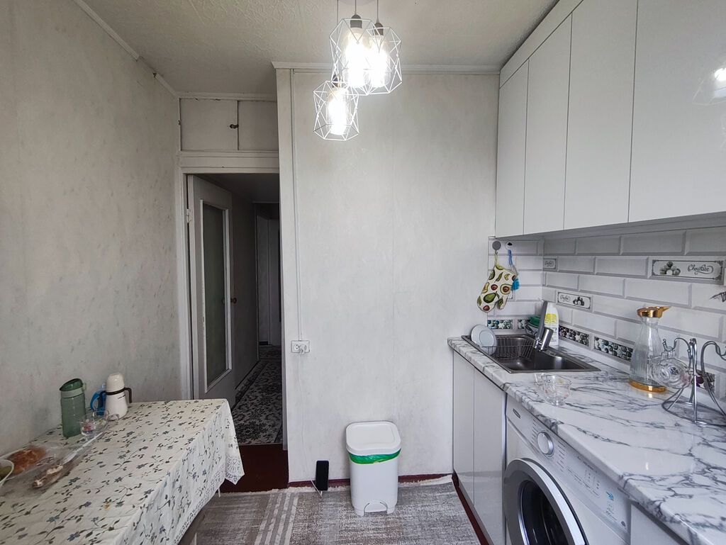 3 комнаты, 62 м², ул. Боконбаева / Гоголя 104 серия, 5 этаж, Косметический ремонт: фото 3