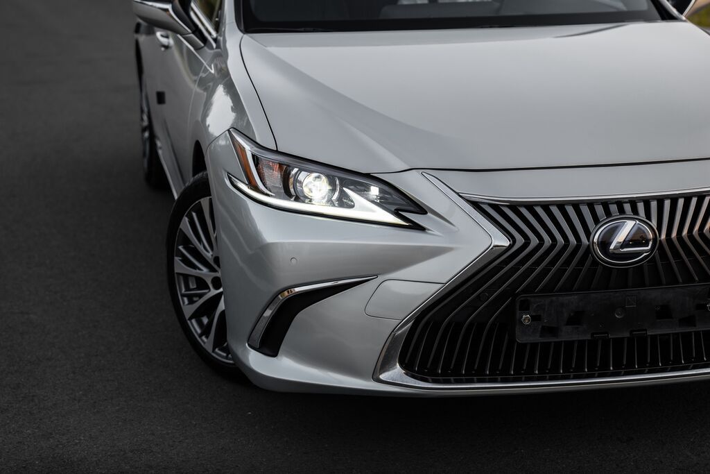 Lexus ES: 2019 г., 2.5 л, Автомат, Гибрид, Седан: фото 6