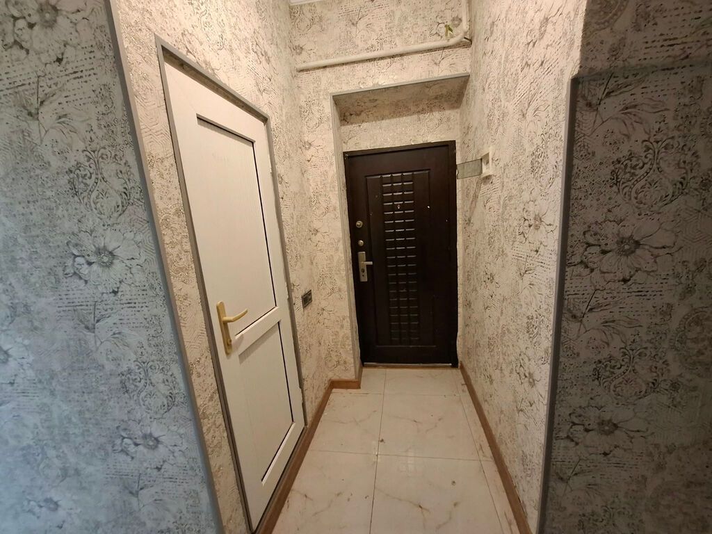 Bakı, 3 otaqlı, Köhnə tikili, 75 kv. m