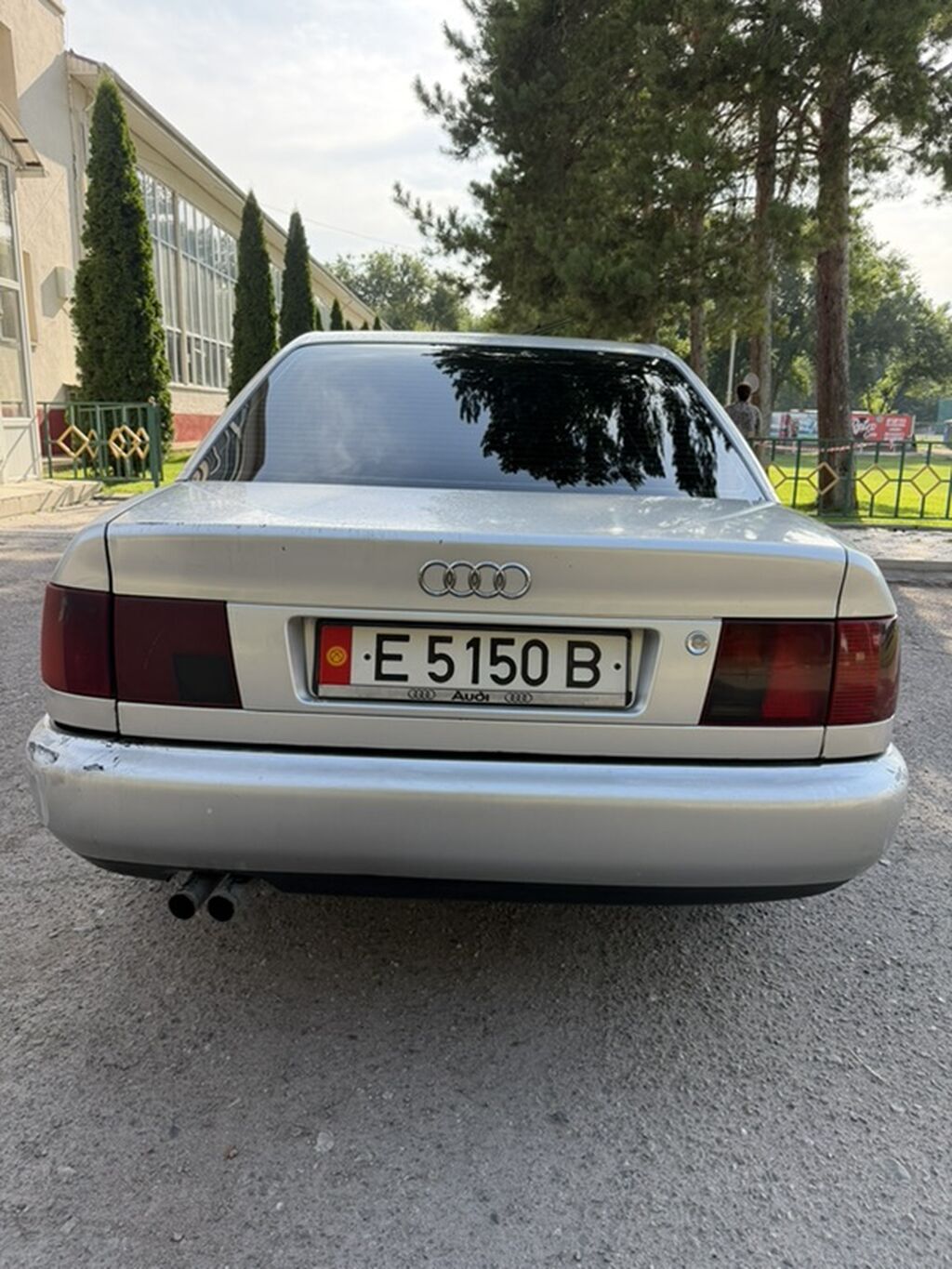 Audi 100: 1995 г., 2.5 л, Механика, Бензин, Седан: фото 4