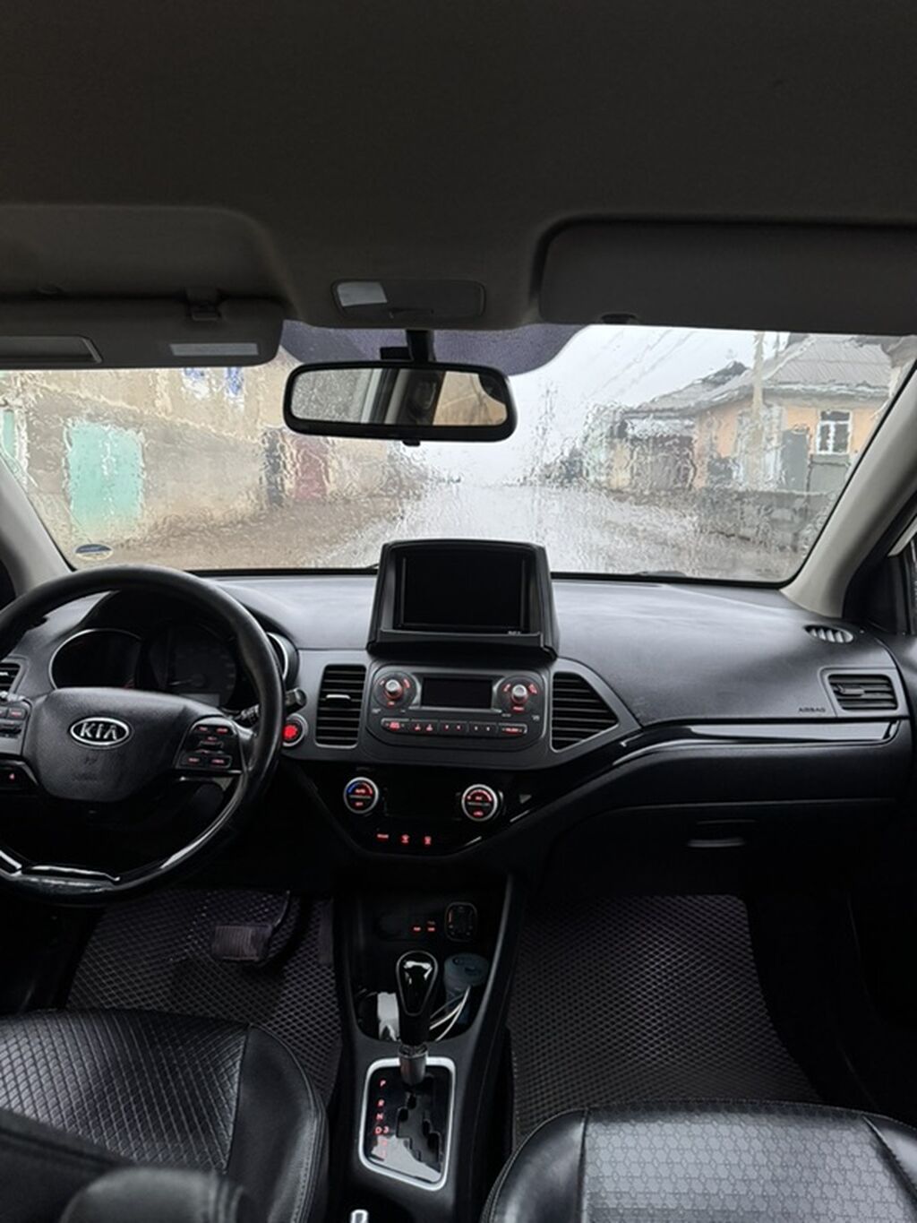 Kia Morning: 2015 г., 0.1 л, Автомат, Бензин, Хэтчбэк: фото 4