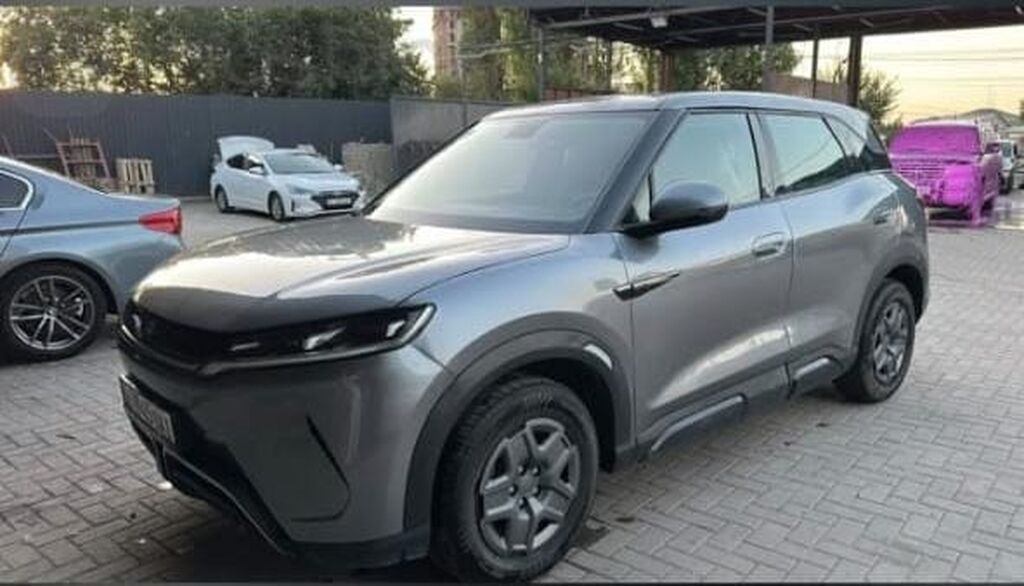 BYD Yuan Up: 2024 г., Автомат, Электромобиль, Кроссовер: фото 2