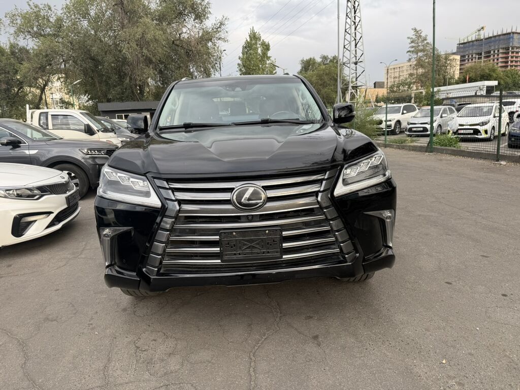 Lexus LX: 2021 г., 5.7 л, Автомат, Бензин, Внедорожник: фото 2