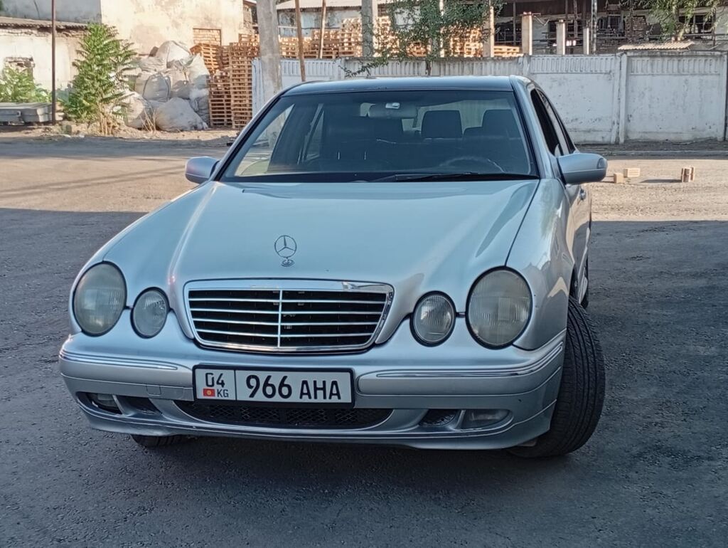 Mercedes-Benz E-Class: 1999 г., 3.2 л, Автомат, Бензин, Седан: фото 4