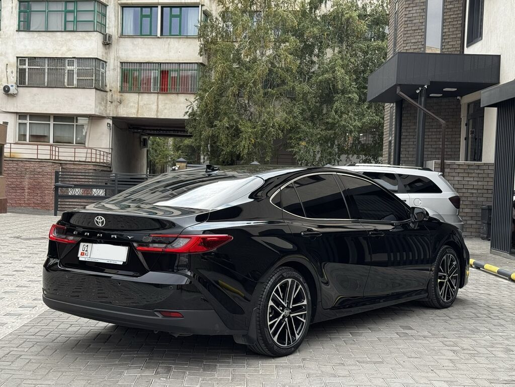 Toyota Camry: 2024 г., 2.5 л, Автомат, Бензин, Седан: фото 4