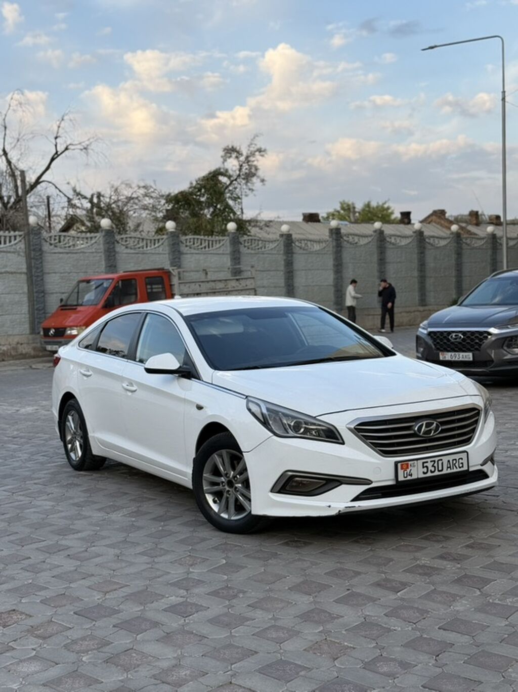 Hyundai Sonata: 2017 г., 2 л, Автомат, Бензин, Седан: фото 2