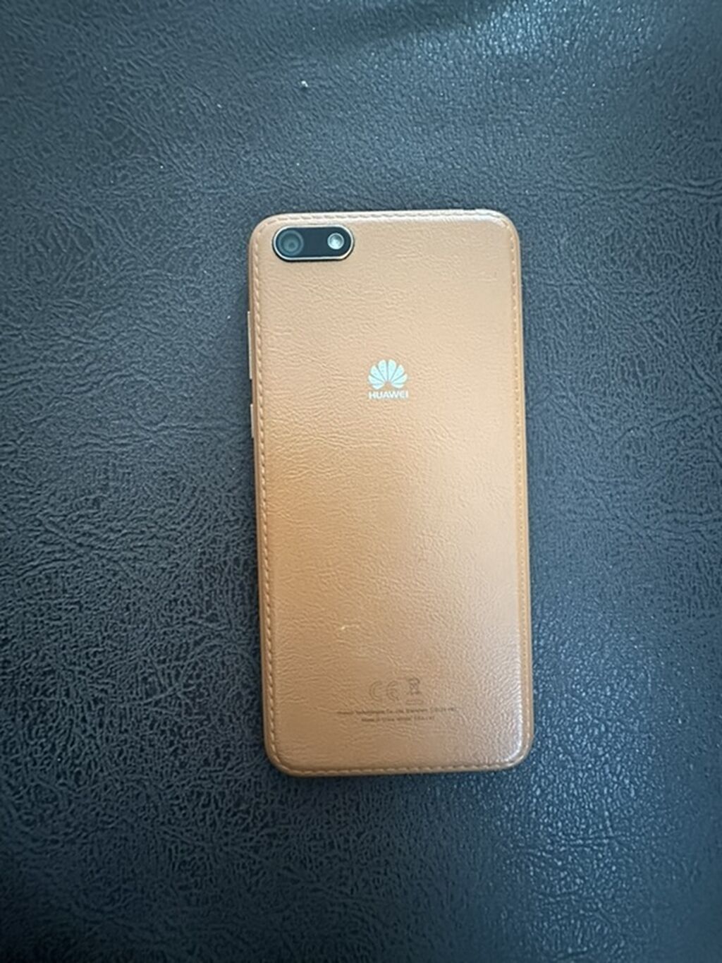 Huawei Ascend D1, Б/у, 8 ГБ, цвет - Коричневый, 1 SIM: фото 1