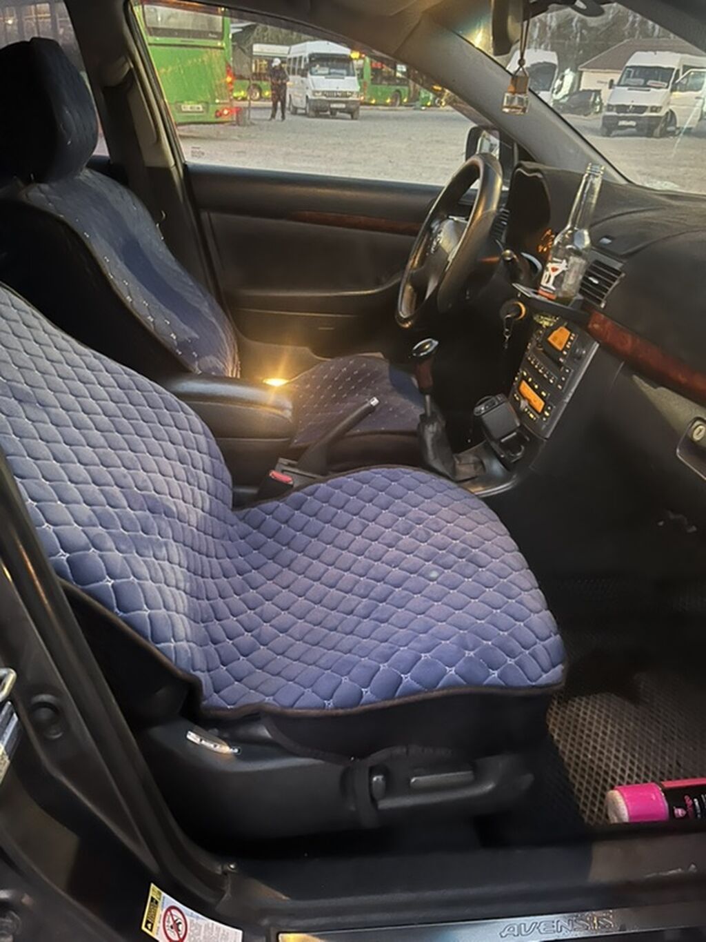 Toyota Avensis: 2006 г., 1.8 л, Механика, Газ, Седан: фото 2