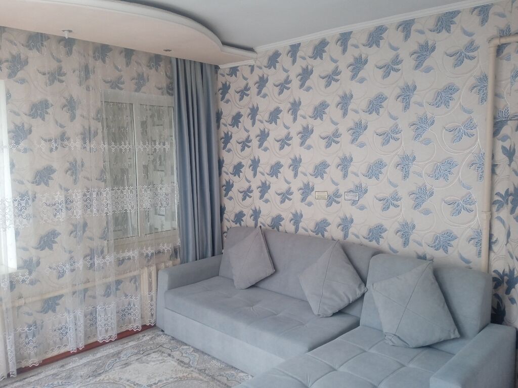 Бишкек продаю 5комнотный пол дома,дом кирпичный 85кв.м участок 3сотых: фото 1