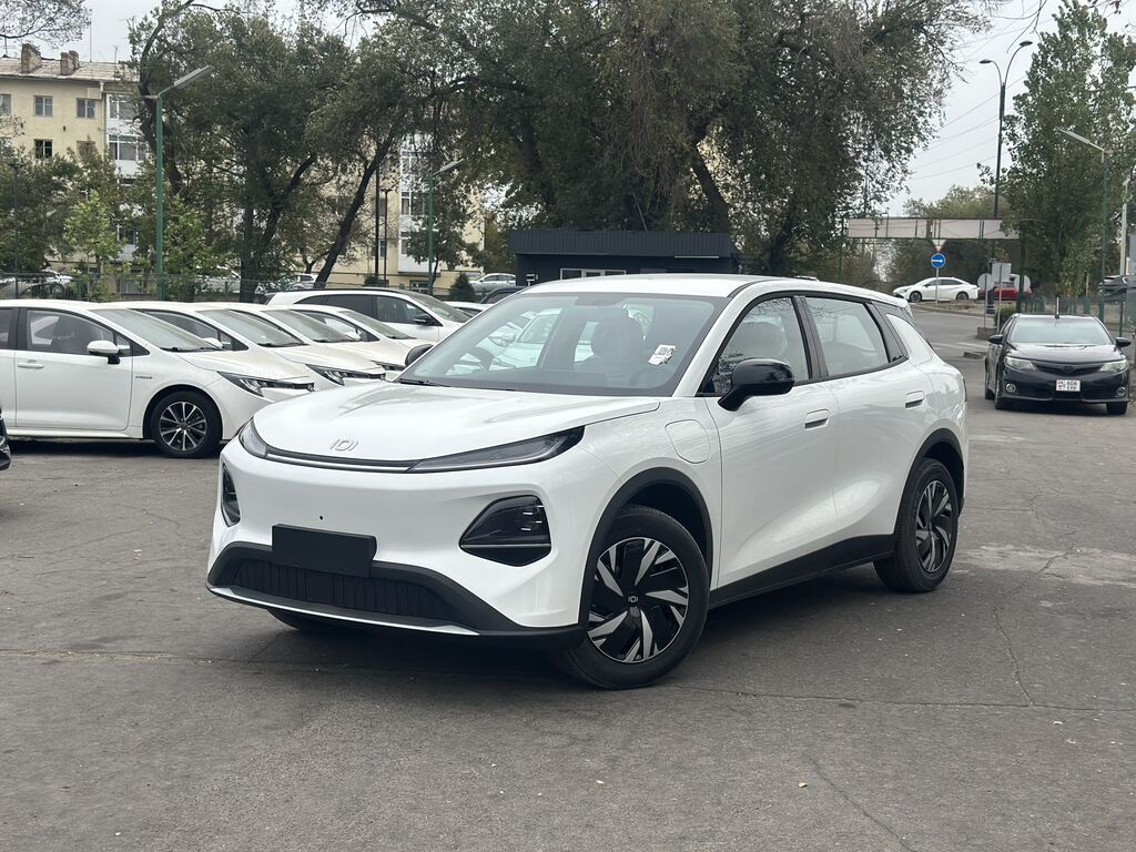 Changan Qiyuan Q05: 2026 г., Электромобиль: фото 1