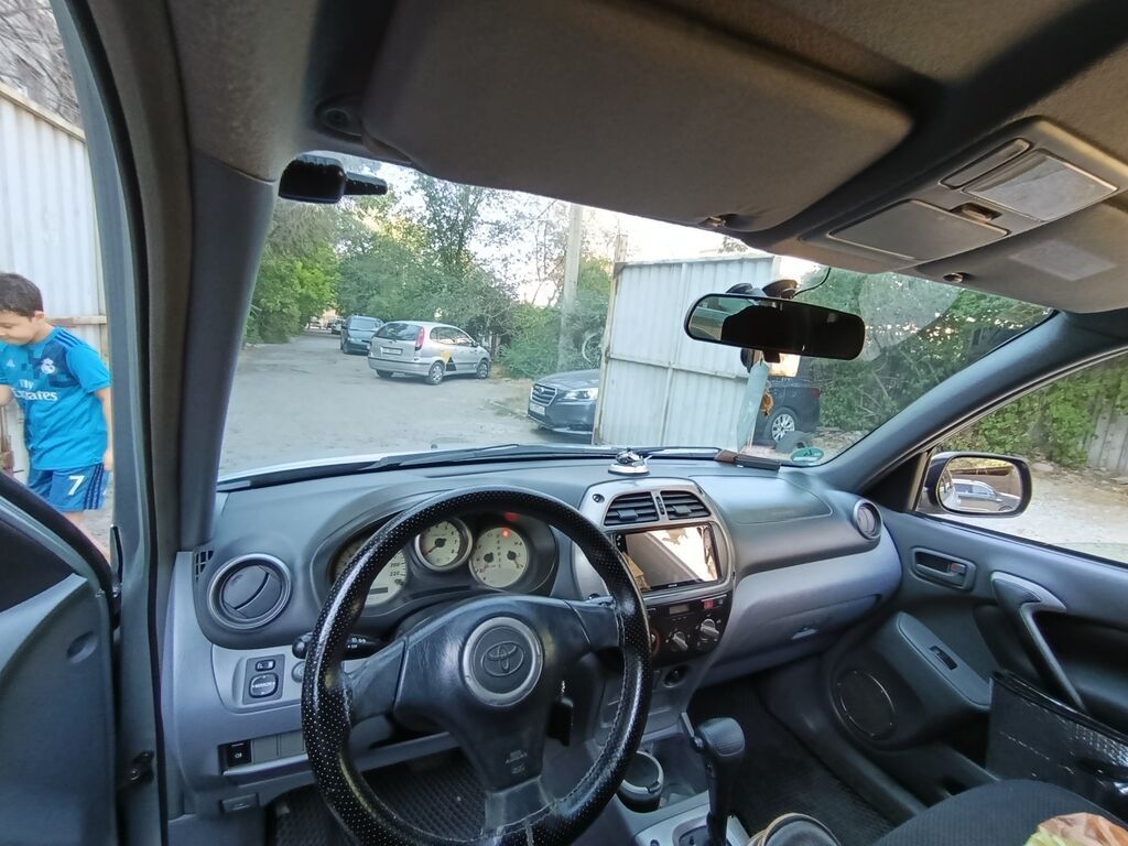 Toyota RAV4: 2001 г., Автомат, Бензин, Внедорожник: фото 6
