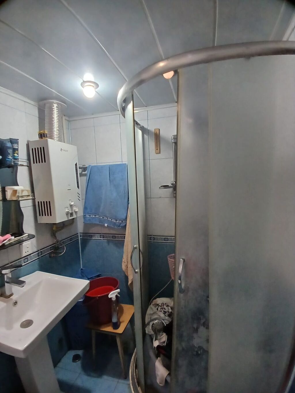 Bakı, 3 otaqlı, Köhnə tikili, m. Nəriman Nərimanov, 70 kv. m