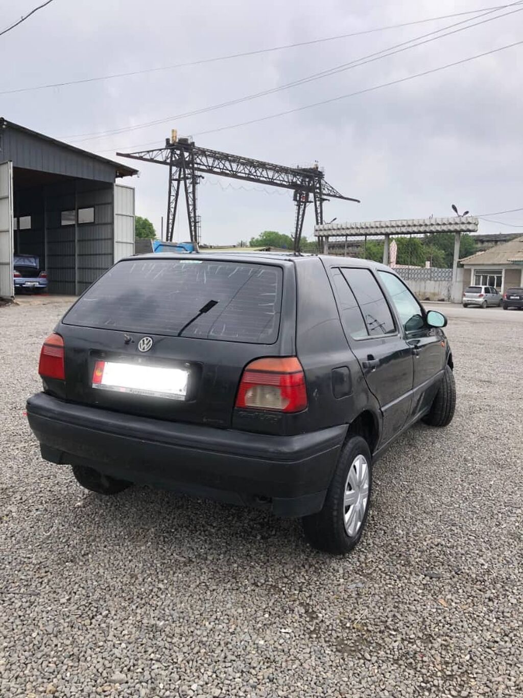 Volkswagen Golf: 1994 г., 1.8 л, Механика, Бензин, Хэтчбэк: фото 3