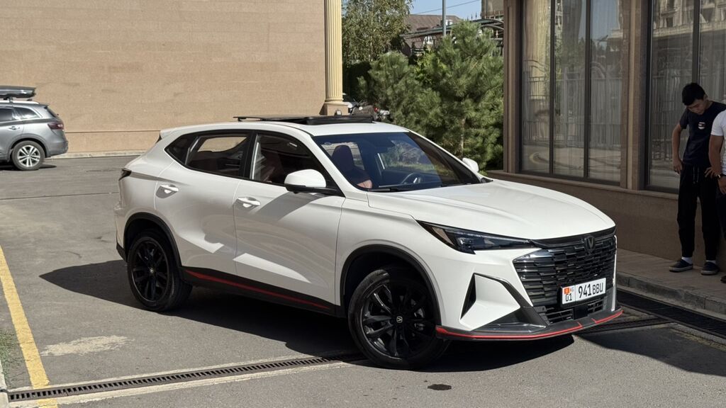 Changan X5 Plus: 2025 г., 1.5 л, Бензин, Кроссовер: фото 2