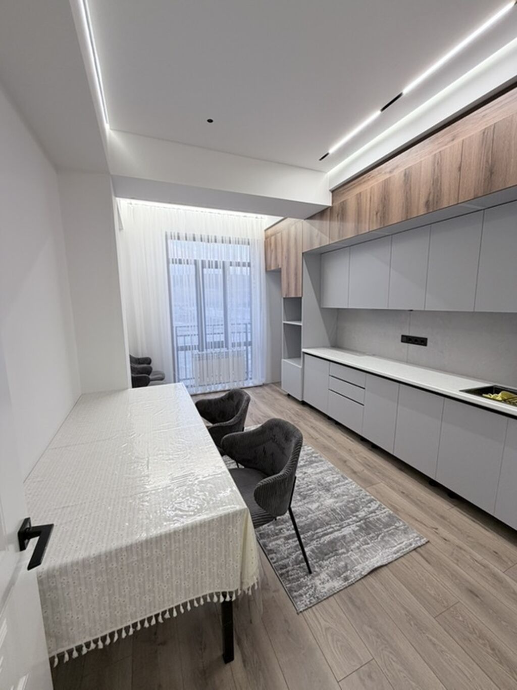 2 комнаты, 88 м², 12 мкр 12 этаж, Дизайнерский ремонт: фото 4