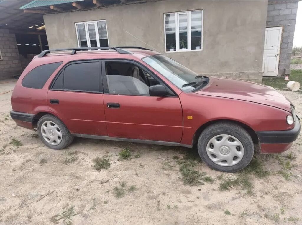 Toyota Corolla: 1997 г., 1.3 л, Механика, Бензин, Универсал — фото 2
