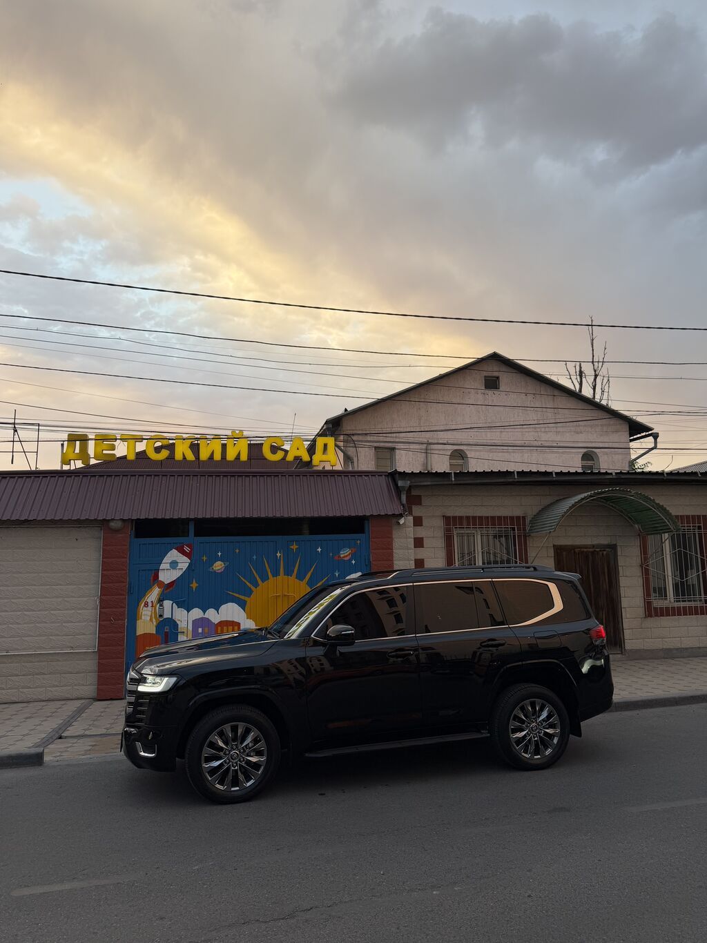 Toyota Land Cruiser: 2022 г., 3.5 л, Автомат, Бензин, Внедорожник: фото 6