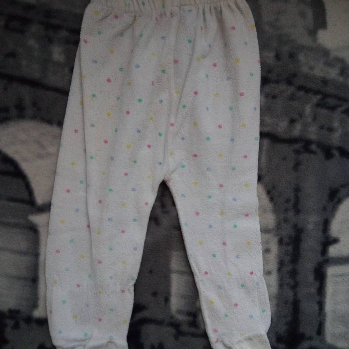 Ostale dečije stvari: Pantalonice za decu. Od 3-6 meseci. Oba para za 100 din na lalafo.rs Pantalonice za decu. Od 3-6 meseci. Oba para za 100 din - Prokuplje