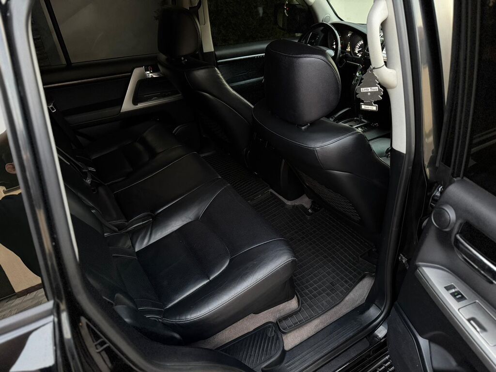 Toyota Land Cruiser: 2013 г., 4.5 л, Автомат, Дизель, Внедорожник — фото 3