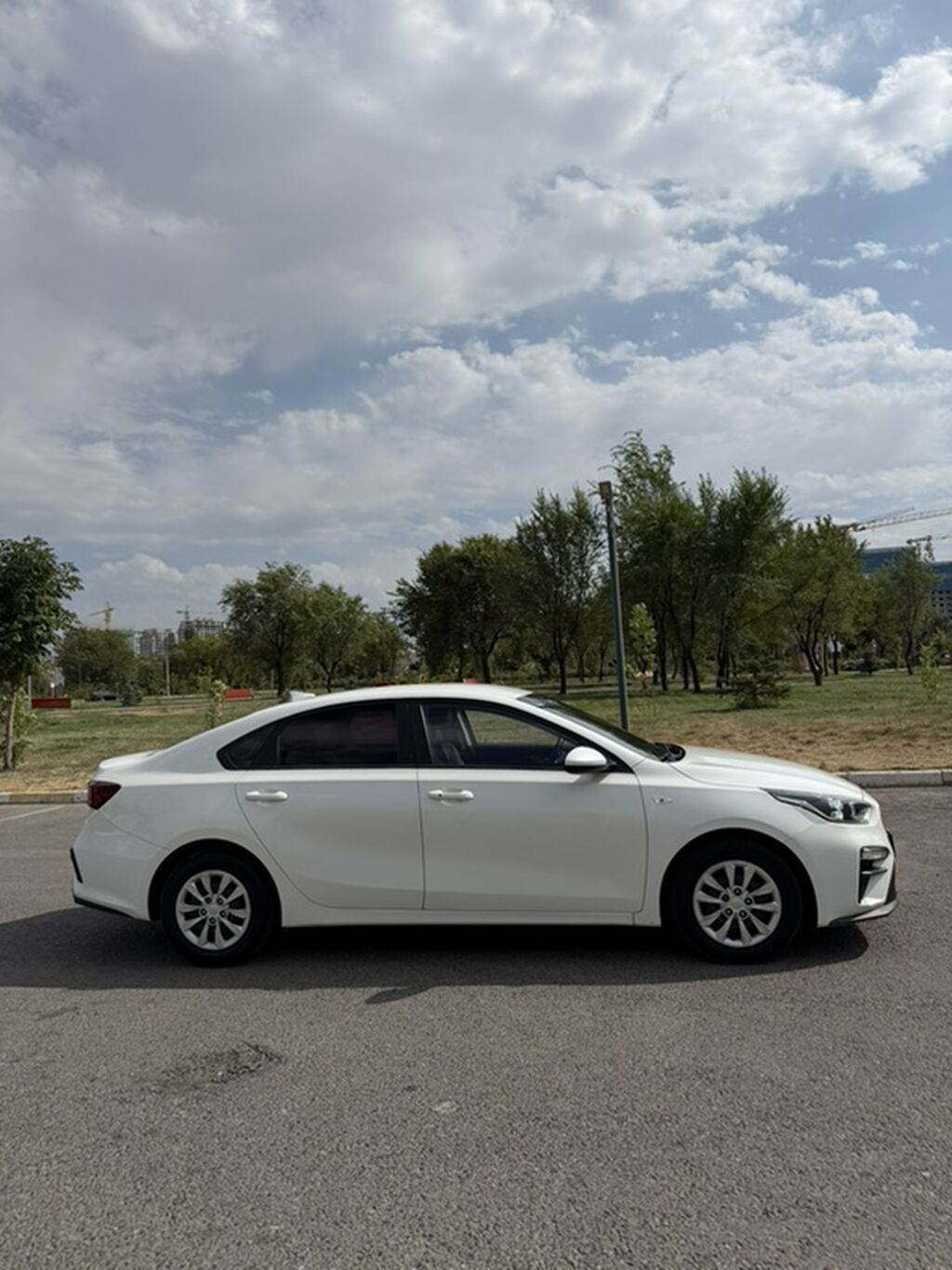 Kia K3: 2020 г., 1.6 л, Автомат, Бензин, Седан: фото 4