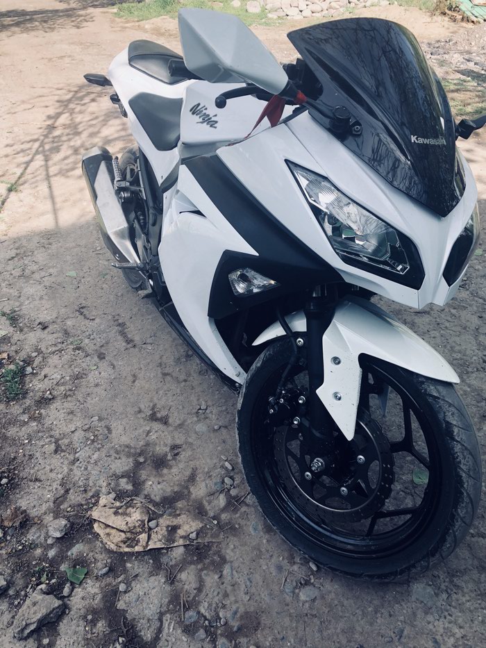 Kawasaki Ninja Ex 330 за 4000 Usd в беловодском Kawasaki на Lalafokg
