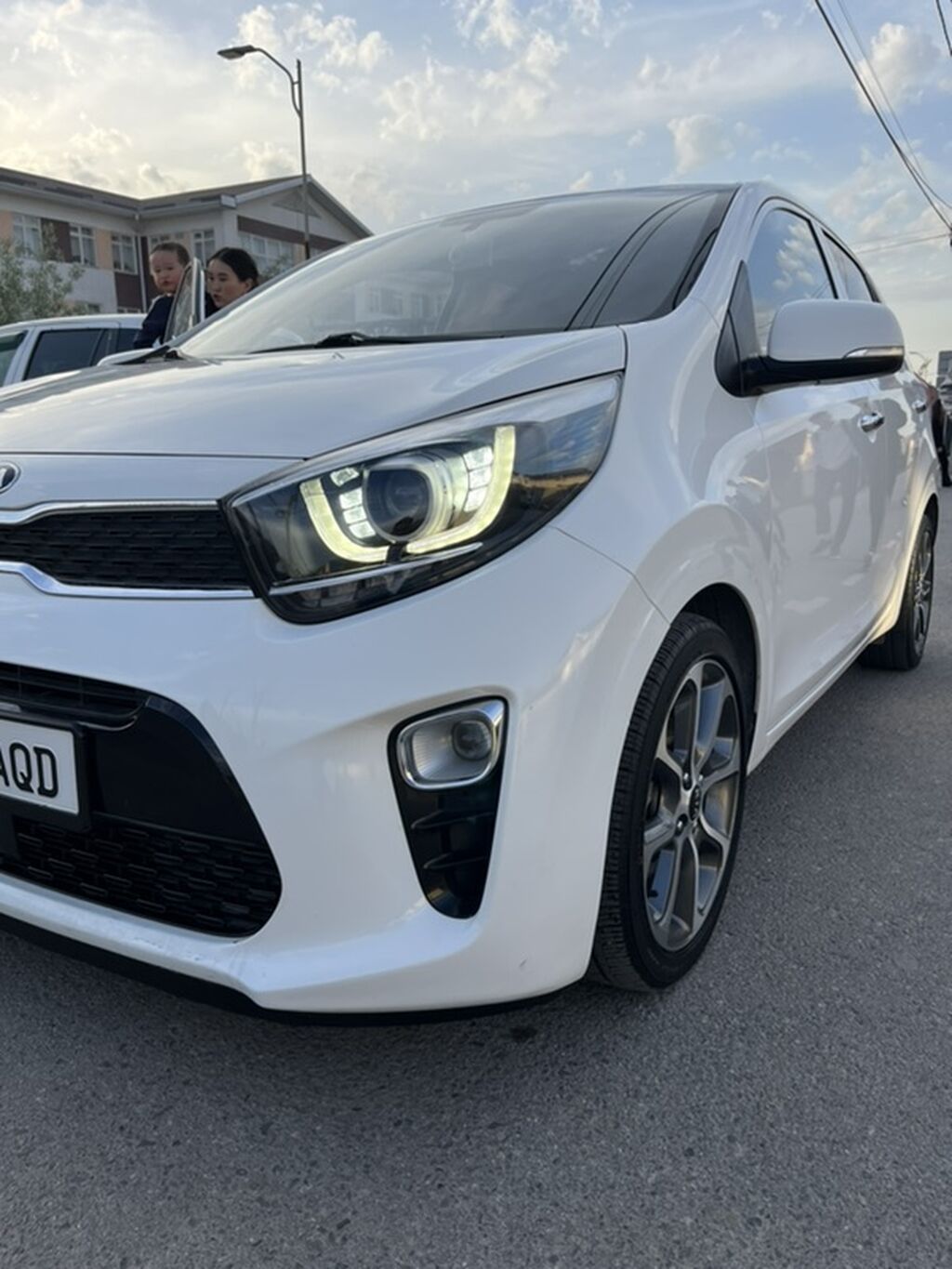 Kia Picanto: 2018 г., 1 л, Автомат, Бензин, Хэтчбэк: фото 2