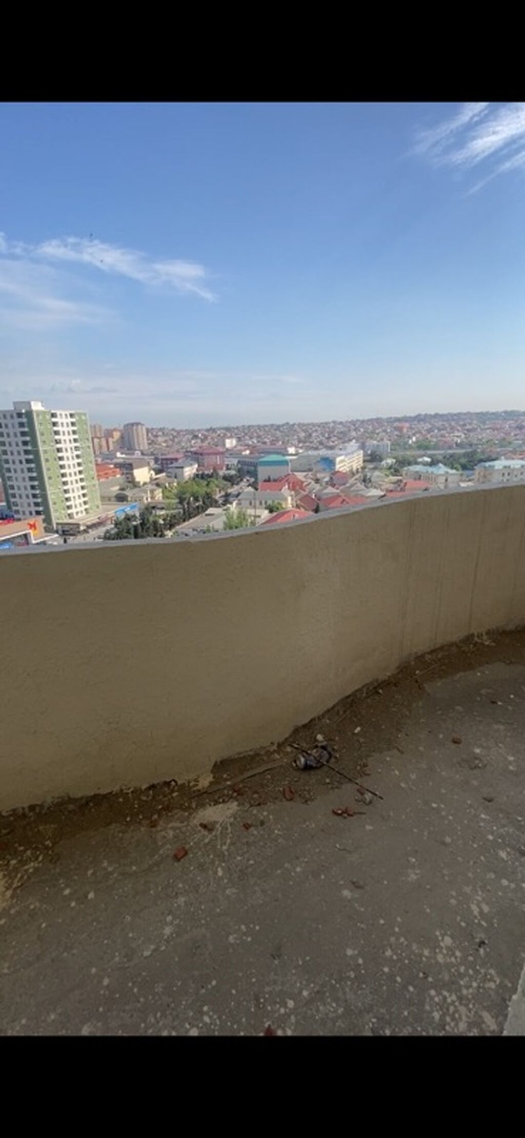 Xırdalan şəhərində yeni tikili binada geniş planlı mənzil. - Layihə