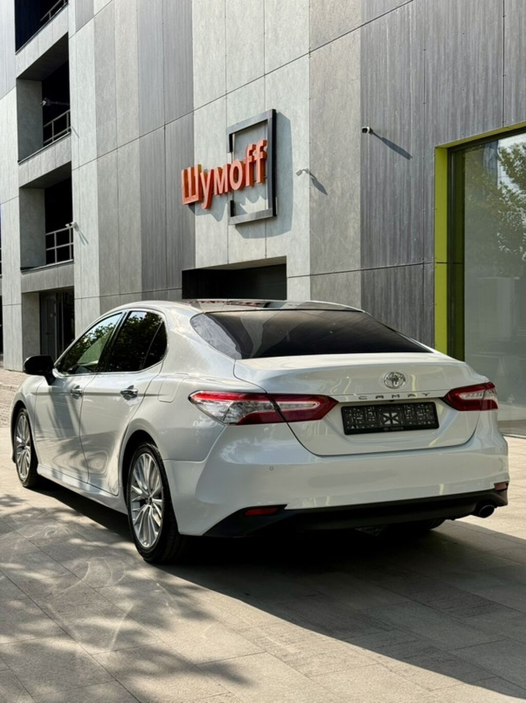 Toyota Camry: 2018 г., 2.5 л, Автомат, Бензин, Седан: фото 4