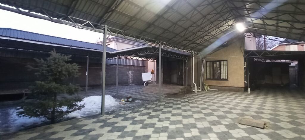 Сдаётся двухэтажный дом 200 м², 6 комнат, Бишкек: фото 2