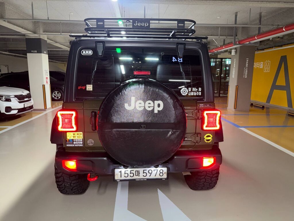 Jeep Wrangler: 2020 г., 2 л, Автомат, Бензин, Внедорожник: фото 4