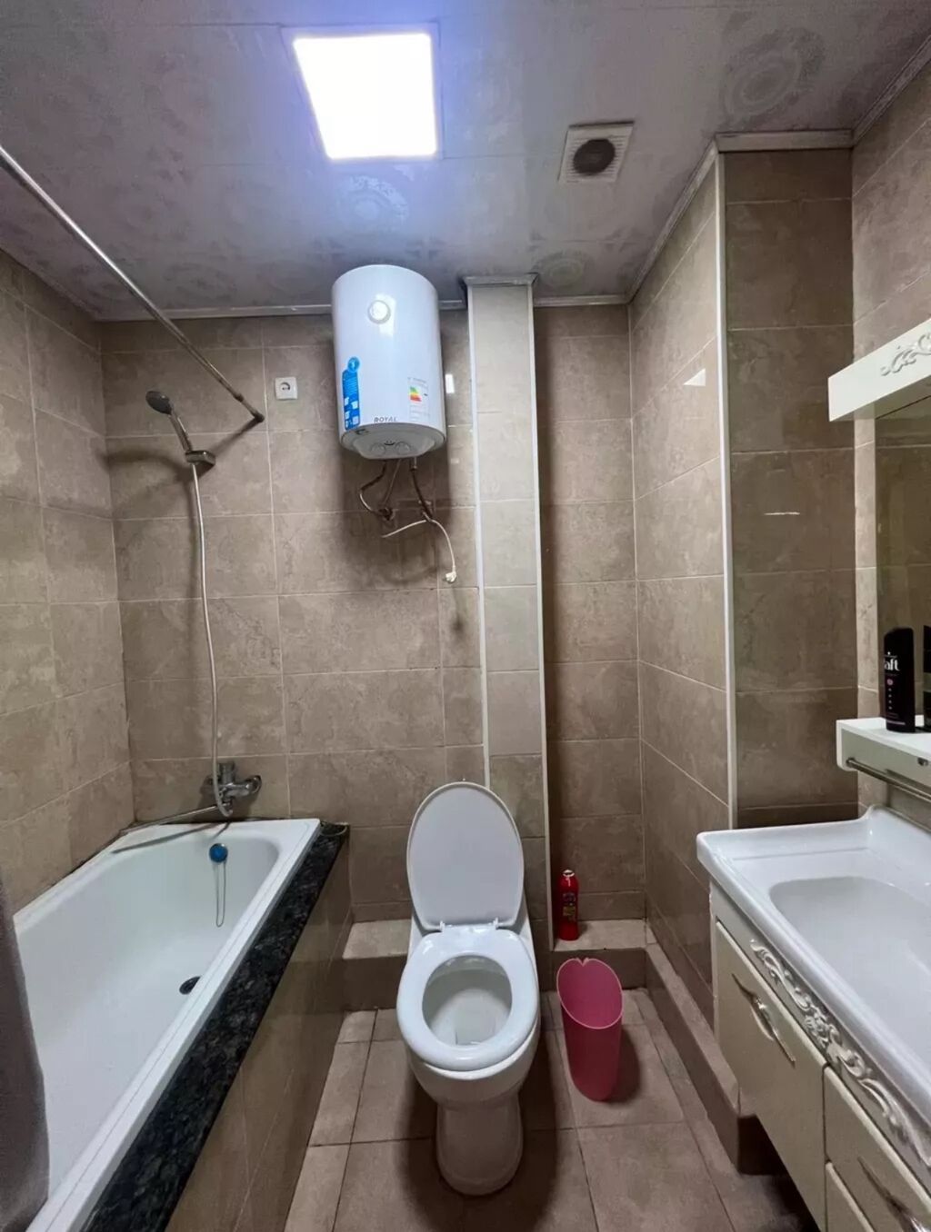Сдаю 2х-ком квартиру (студия) со всеми условиями в элитном доме жк: фото 4