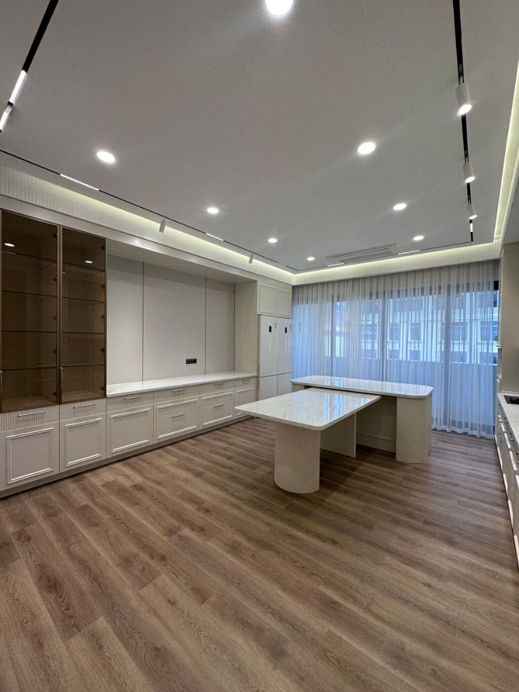 4 комнаты, 205 м², Элитка, 4 этаж, Евроремонт — фото 8