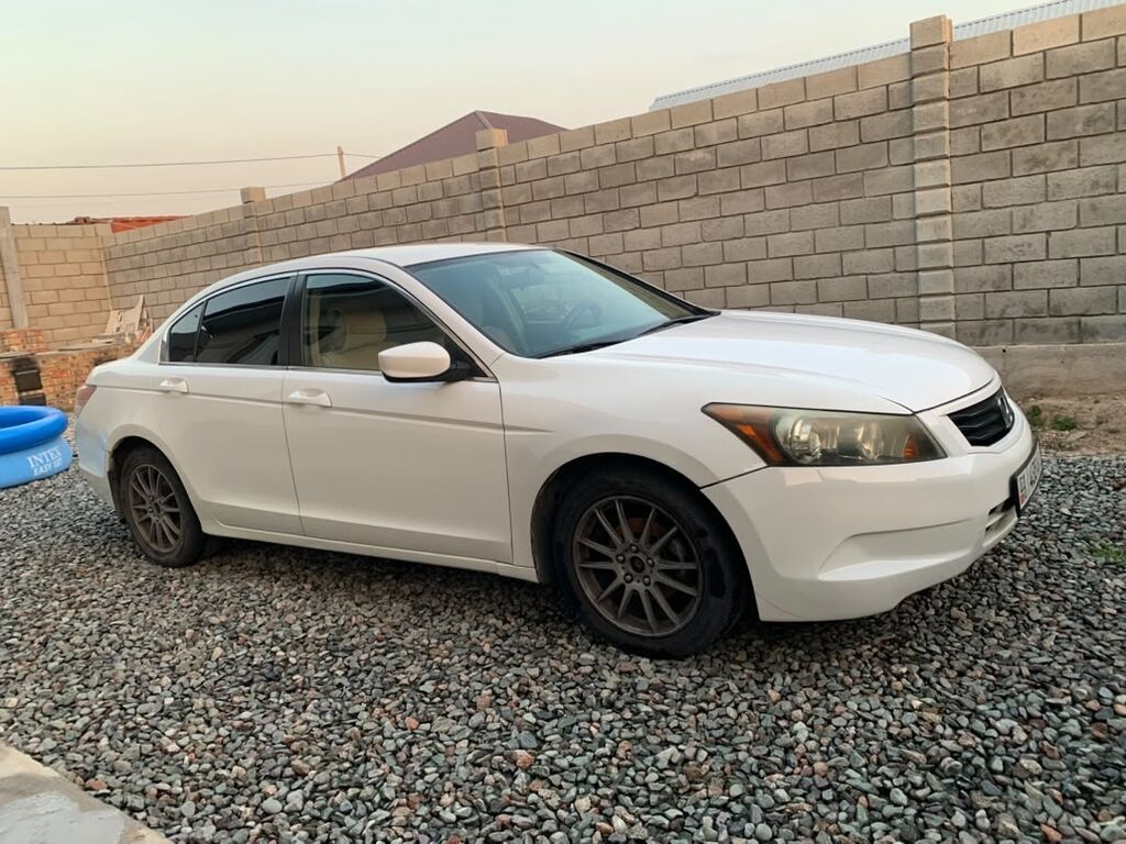 Honda Accord: 2003 г., 2.4 л, Автомат, Бензин, Седан: фото 2