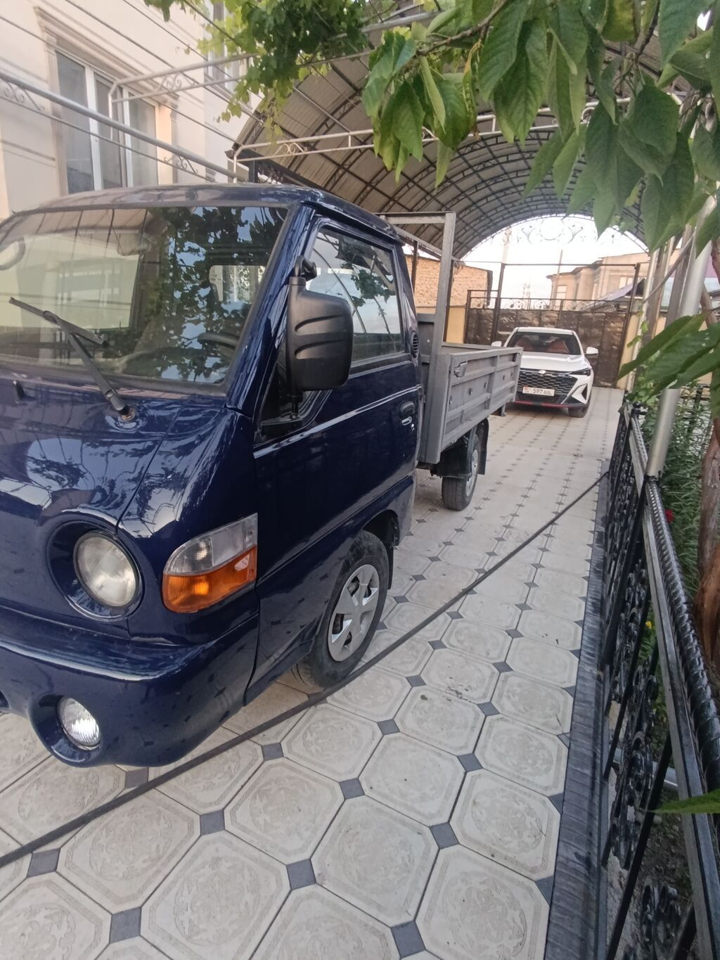 Hyundai Porter (микро-грузовик, бортовой) обмен бар Сантафе Рекстон: фото 3