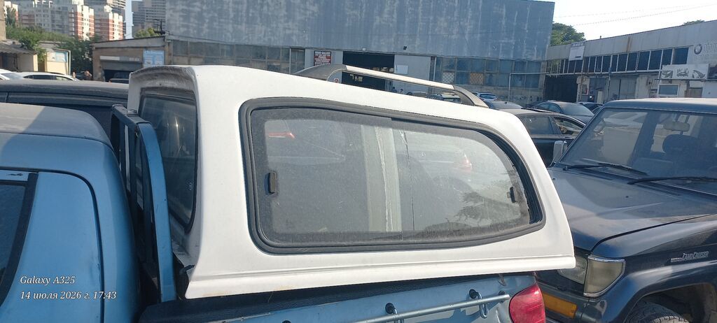 Pikap üçün sərt kuzov qapağı (hardtop) - Material: şüşəplastik