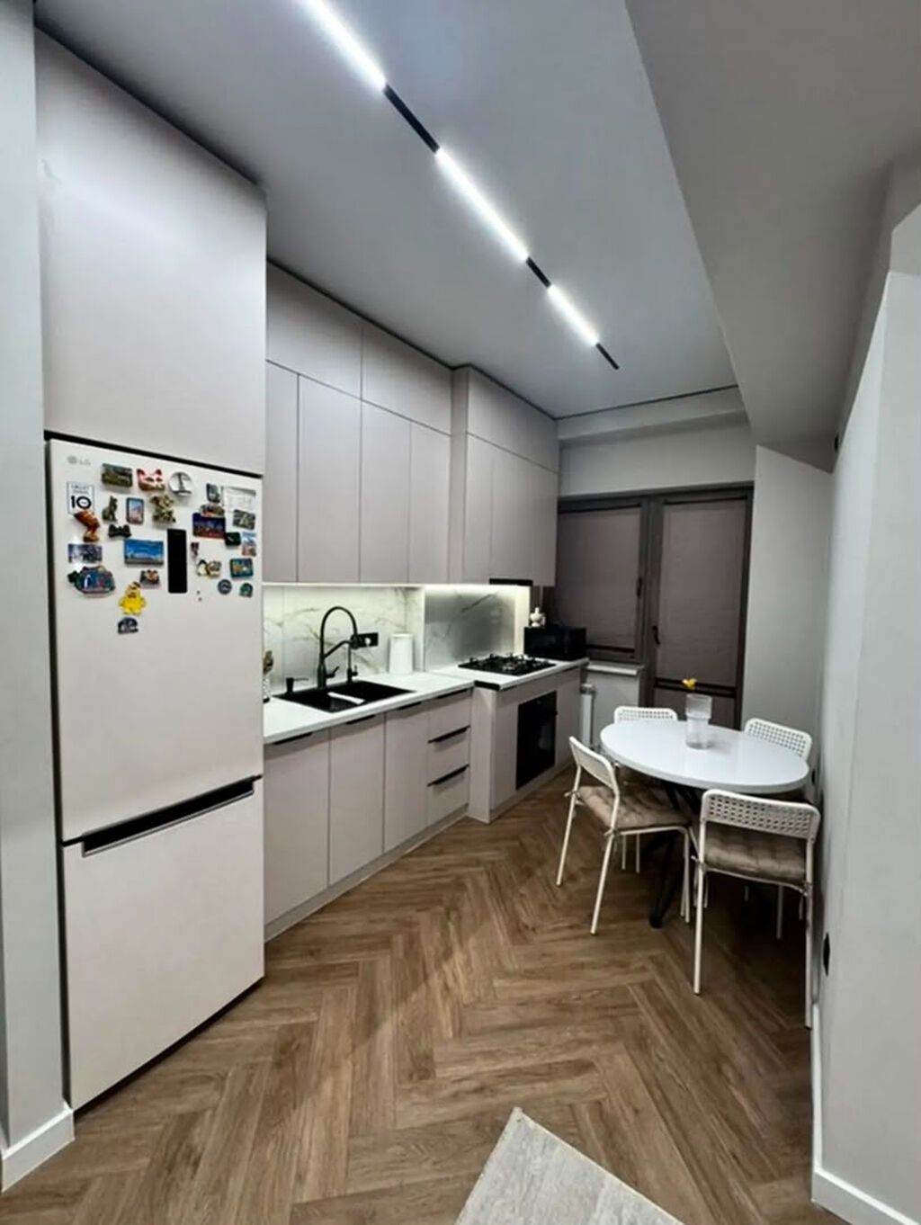 1 комната, 54 м², Филармония Элитка, 3 этаж, Дизайнерский ремонт: фото 1