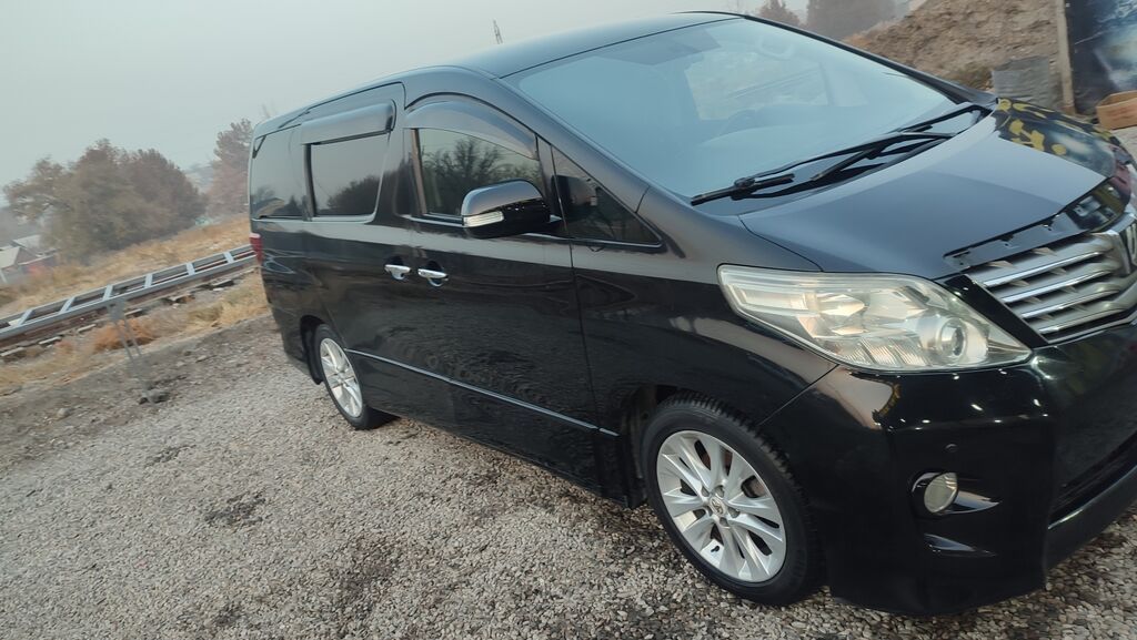 Toyota Alphard 2010, черный минивэн: фото 5