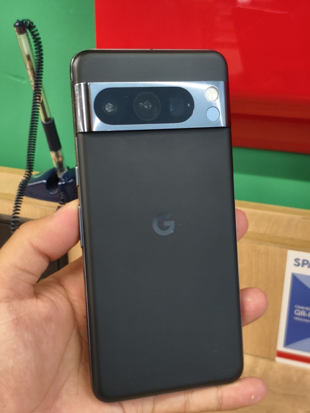 Google Pixel 8 Pro, Б/у, цвет - Черный, eSIM: фото 1