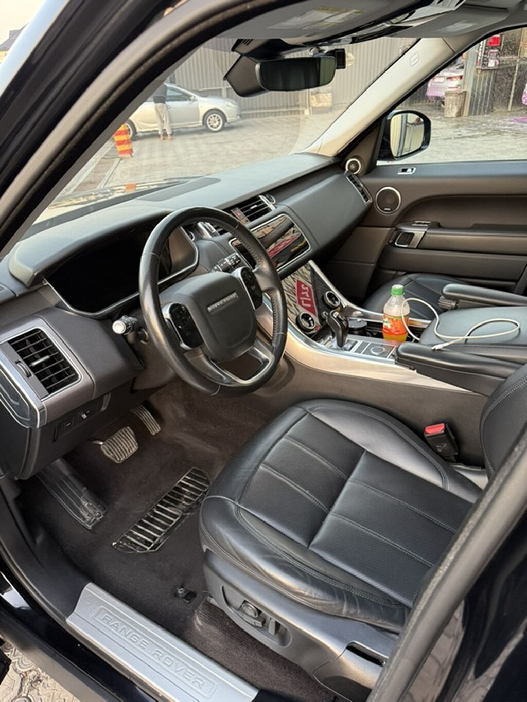 Land Rover Range Rover Sport: 2019 г., 3 л, Автомат, Бензин, Кроссовер: фото 8