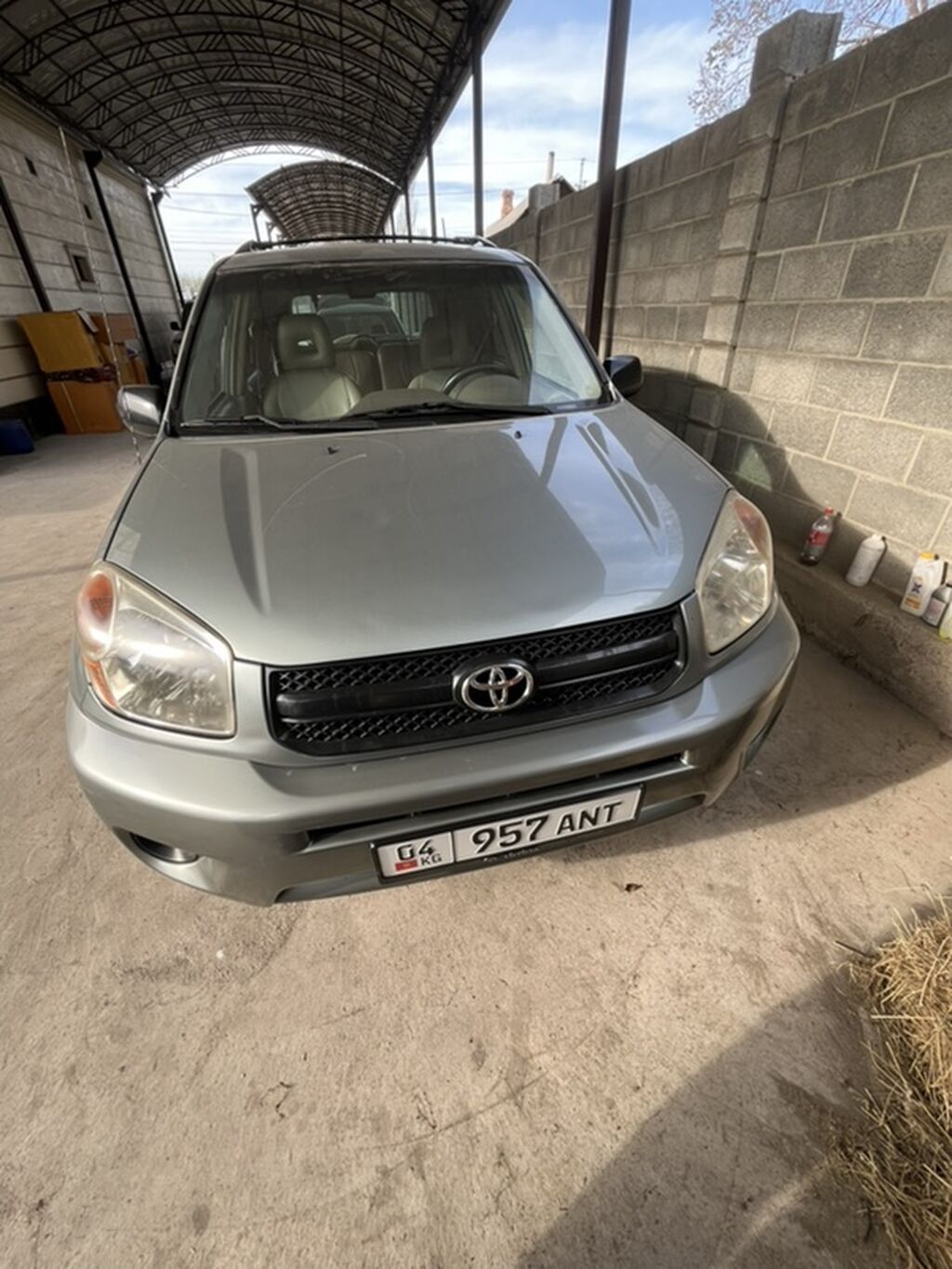 Toyota RAV4: 2004 г., 2.3 л, Автомат, Бензин, Кроссовер: фото 3